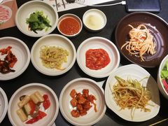 -韩屋韩国料理(天山路店)