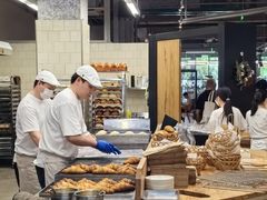 -麦田工坊(月湖店)