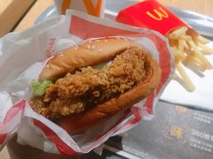 -麦当劳(中山公园龙之梦店)