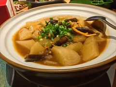 -花菇朵·云山雀 ll 野生菌锅·野果酸汤·精品滇菜(万柳店)