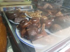 -乌文新澄海卤鹅店