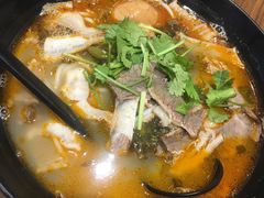 -老妈米线(港龙店)
