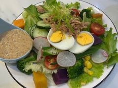 -丽莎沙拉轻食餐厅(国贸店)