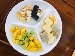 -浙茶集团狮峰·西湖龙井·杭州特产(莫干山路专卖店)