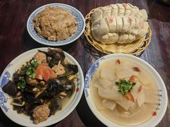 -蓝田九大碗民俗食府(蓝田店)