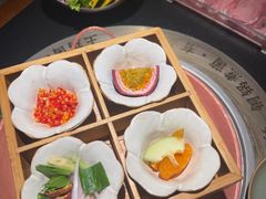 -菌自由丨野生菌火锅特色庭院餐厅(丽江古城店)