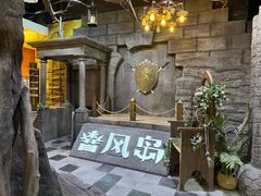 -暴风岛沉浸式体验馆(百联世纪店)