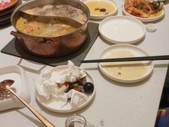 -小茉庐和牛自助火锅(龙湖万达店)