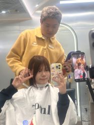 -Tloml salon
