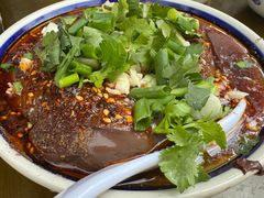 -小杨翘脚牛肉