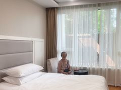 -上海怡沁园度假酒店