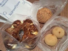 -巴黎贝甜(大宁国际商业广场店)