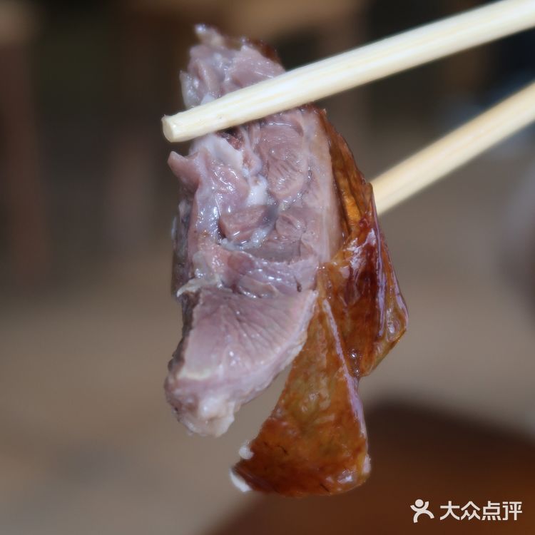 街头的烧鹅店
