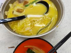 -汤小云火锅米线(钻汇广场店)