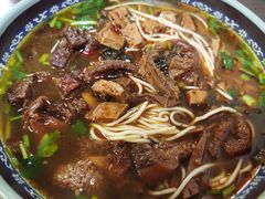 红烧牛肉面-旺泉餐饮店·清真牛肉面馆