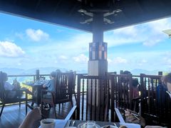 -三亚亚龙湾人间天堂鸟巢度假村
