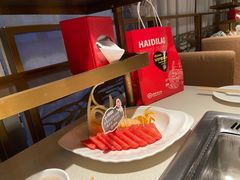 -海底捞火锅鲜切牛肉主题店(长寿路店)