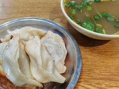 -黄阿姨锅贴大王(万航渡路店)