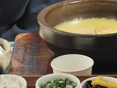 -良米山·云南野生菌过桥米线(上海首店)