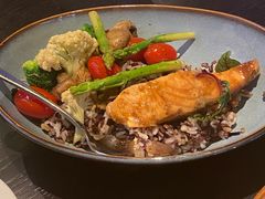 味噌风味烤三文鱼杂粮饭-bluefrog蓝蛙(水游城店)