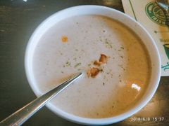 奶油菌汤-马迭尔德式西餐精酿啤酒屋(中央大街店)