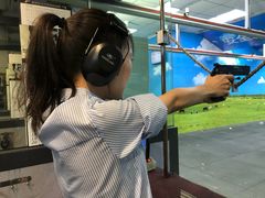 -都市枪神实弹射击俱乐部