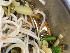 -凤张螺蛳粉·爽口粉(跃进路总店)