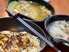 -舒蔡记生煎菜饭(云南中路店)