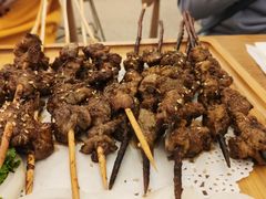 -衡哥肉铺