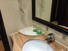 -维也纳酒店(深圳机场店)