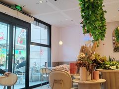 -必胜客(WOW中心城店)