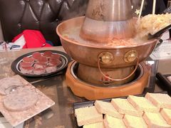 -小窝头炭火铜锅
