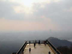 -紫金山山顶公园