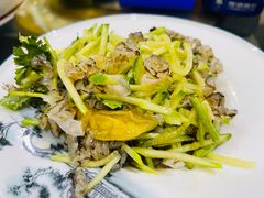 -湖南人家湘菜馆(镇江路店)