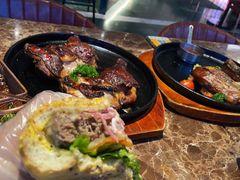 -Let'sBURGERplus·非常创意汉堡(三里屯店)