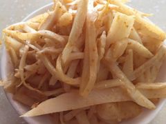 -龙记桂林米粉(财满街店)