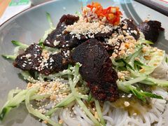 -百春原湖南牛肉粉(百联世纪店)