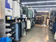 -迪卡侬(民族东店)