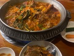 -喇喇排骨火锅·传统韩式脊骨汤(望京西园总店)