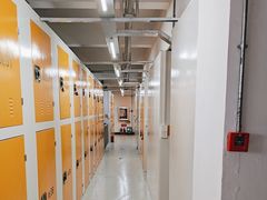 -安东易迷你自助仓储寄存仓库(顾戴路店)