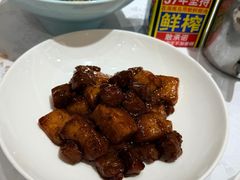 -品悦酒店(三林古镇店)