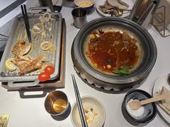 -耶里夏丽·丝路国际·新疆餐厅(浦东区东方路店)