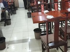 -湖南人家湘菜馆(镇江路店)