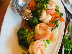 菜花-Chom Cafe and Restaurant