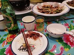 -闯关东东北农家菜(崂山石老人店)