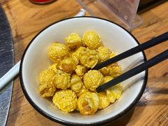-山河屯铁锅炖·非遗东北菜(南山店)