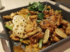 -精悦蓉(松江万达广场店)