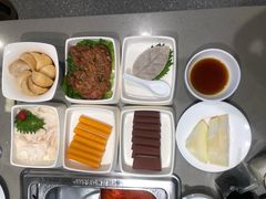 -海底捞火锅(杭州萧山宝龙广场店)