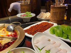 -周师兄大刀腰片火锅(洪崖洞旗舰店)