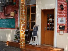 门面-长颈鹿咖啡(大学路店)